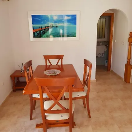 Semi-detached House & Pool Nyaraló Campoamor