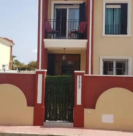 Semi-detached House & Pool Nyaraló Campoamor